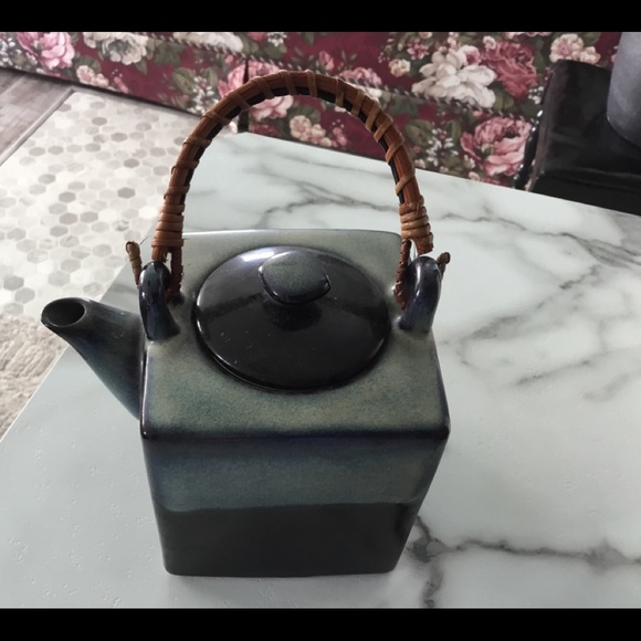 Tea set - Picture 2 of 4